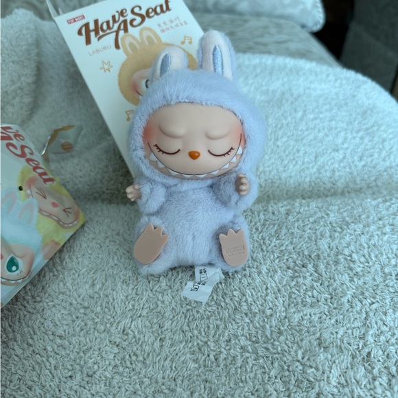 Zizi labubu - authentic - Picture 11 of 16